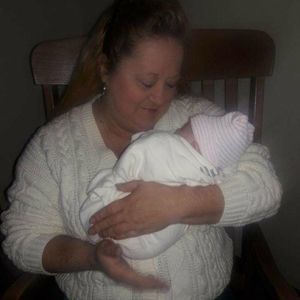 Meet your Posher, Lora